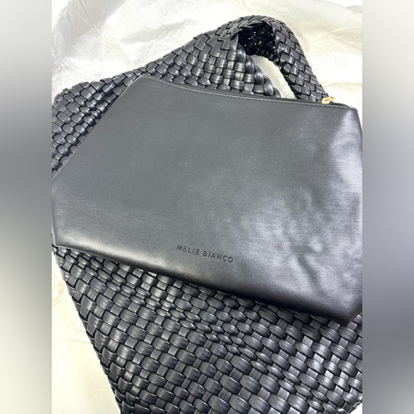 Mealie Bianca Johanna Shoulder Bag. Black. - Picture 9 of 15